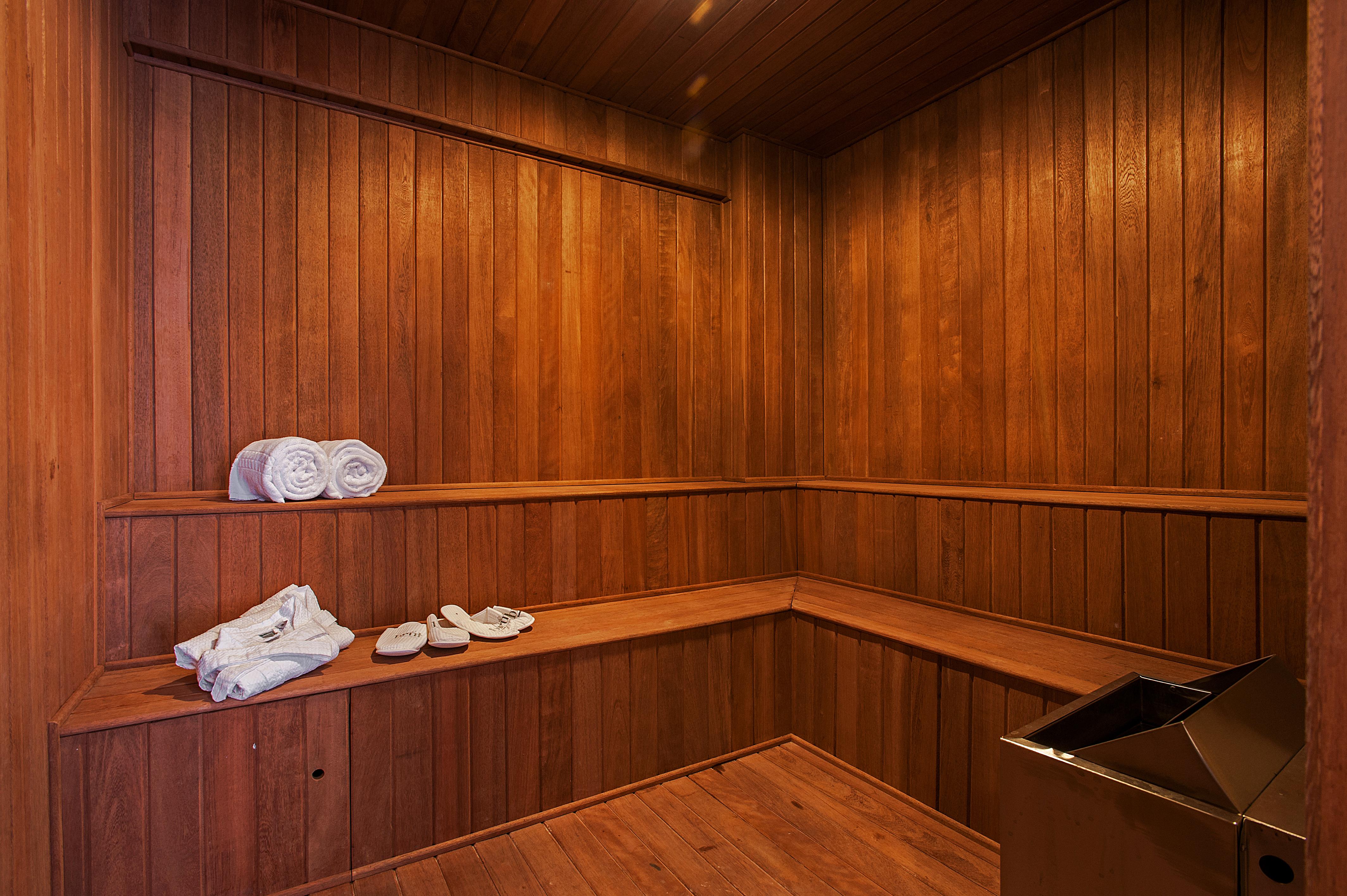 Brut By Slaviero Hotel 4*