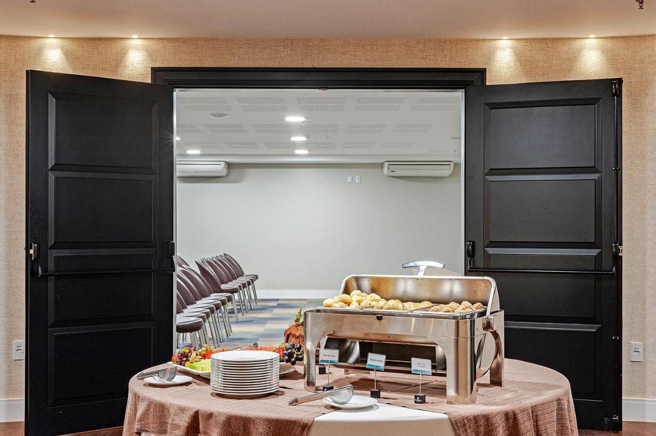 Hotel Brut By Slaviero 4*